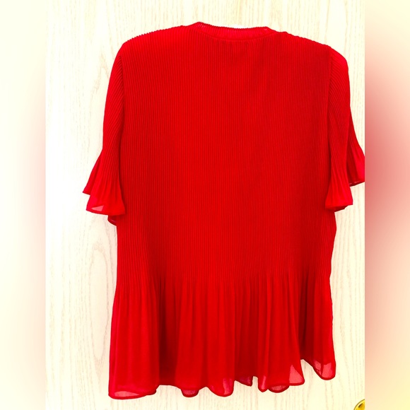 Ann Taylor Red Pleated Flutter Sleeve Blouse - Picture 2 of 11